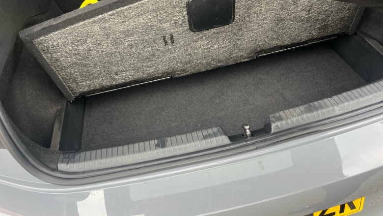 Volkswagen ID.3 150kW Family Pro Performance 58kWh 5dr Auto Electric Hatchback